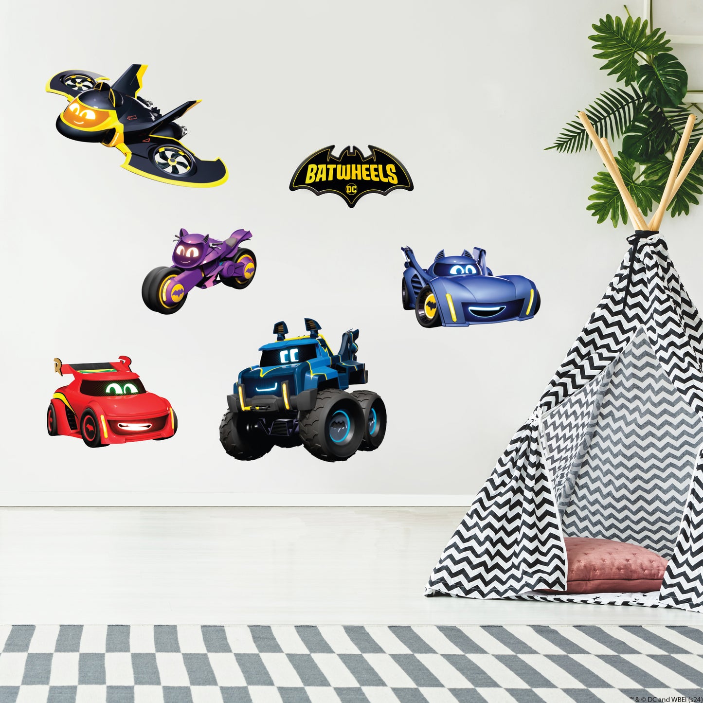 Contents: 1x Batwheels™ Set of 5 Vehicles Wall Sticker, plus fitting instructions.